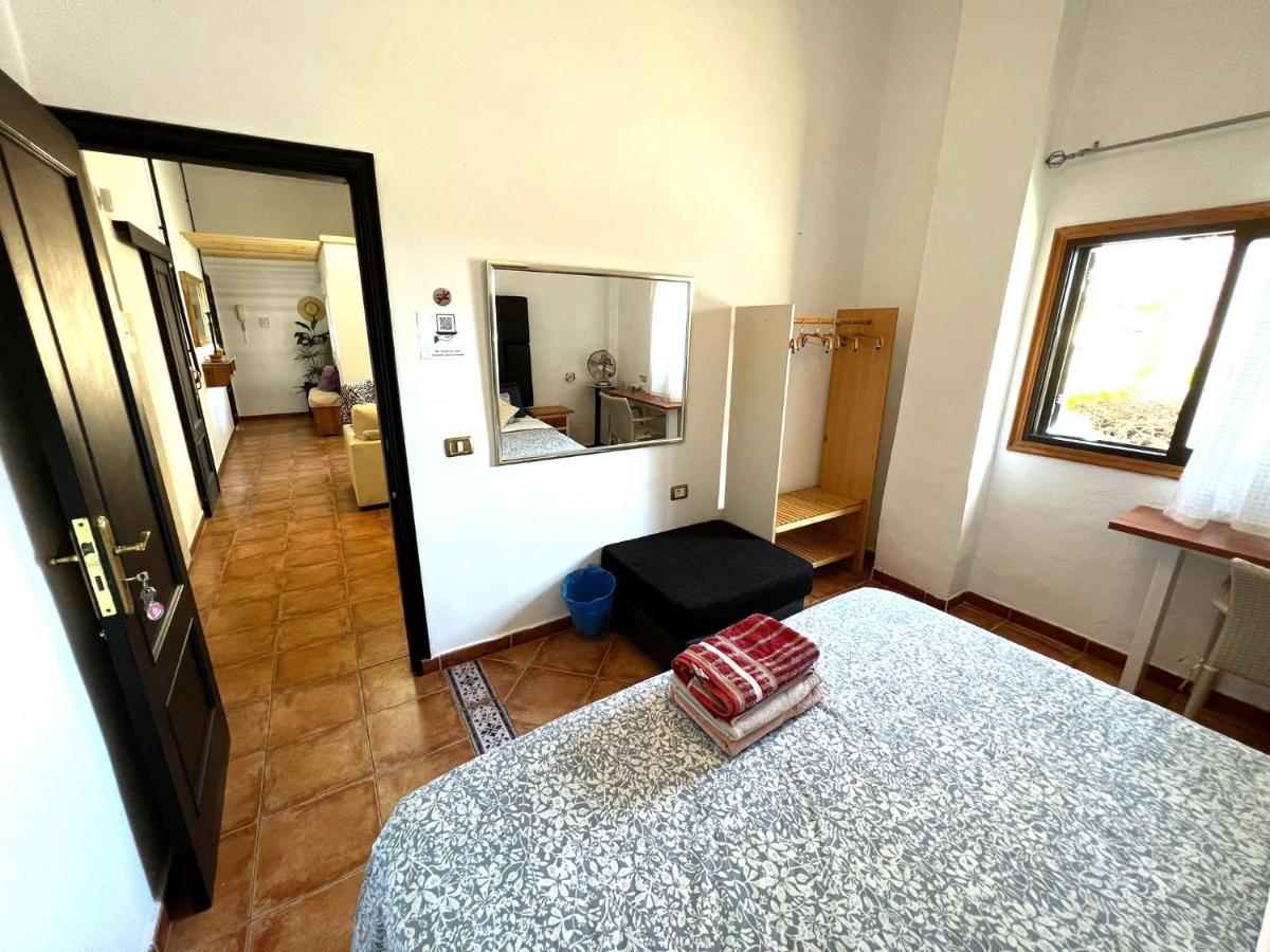 Alcamar Habitacion Privada Con Las Areas De Sala, Cocina Y Bano Que Se Comparten Cerca Al Mar! Alcalá la Real Buitenkant foto