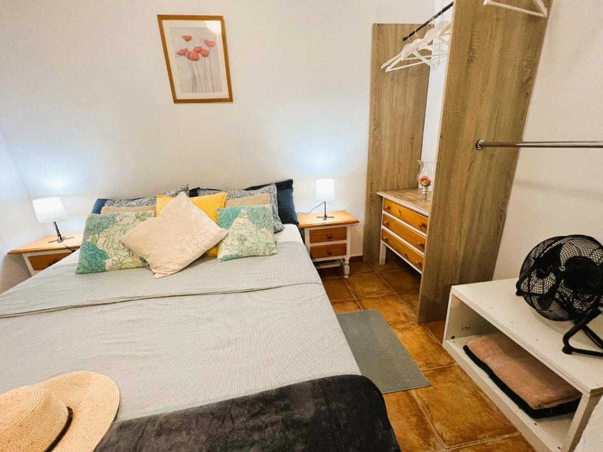 Alcamar Habitacion Privada Con Las Areas De Sala, Cocina Y Bano Que Se Comparten Cerca Al Mar! Alcalá la Real Buitenkant foto