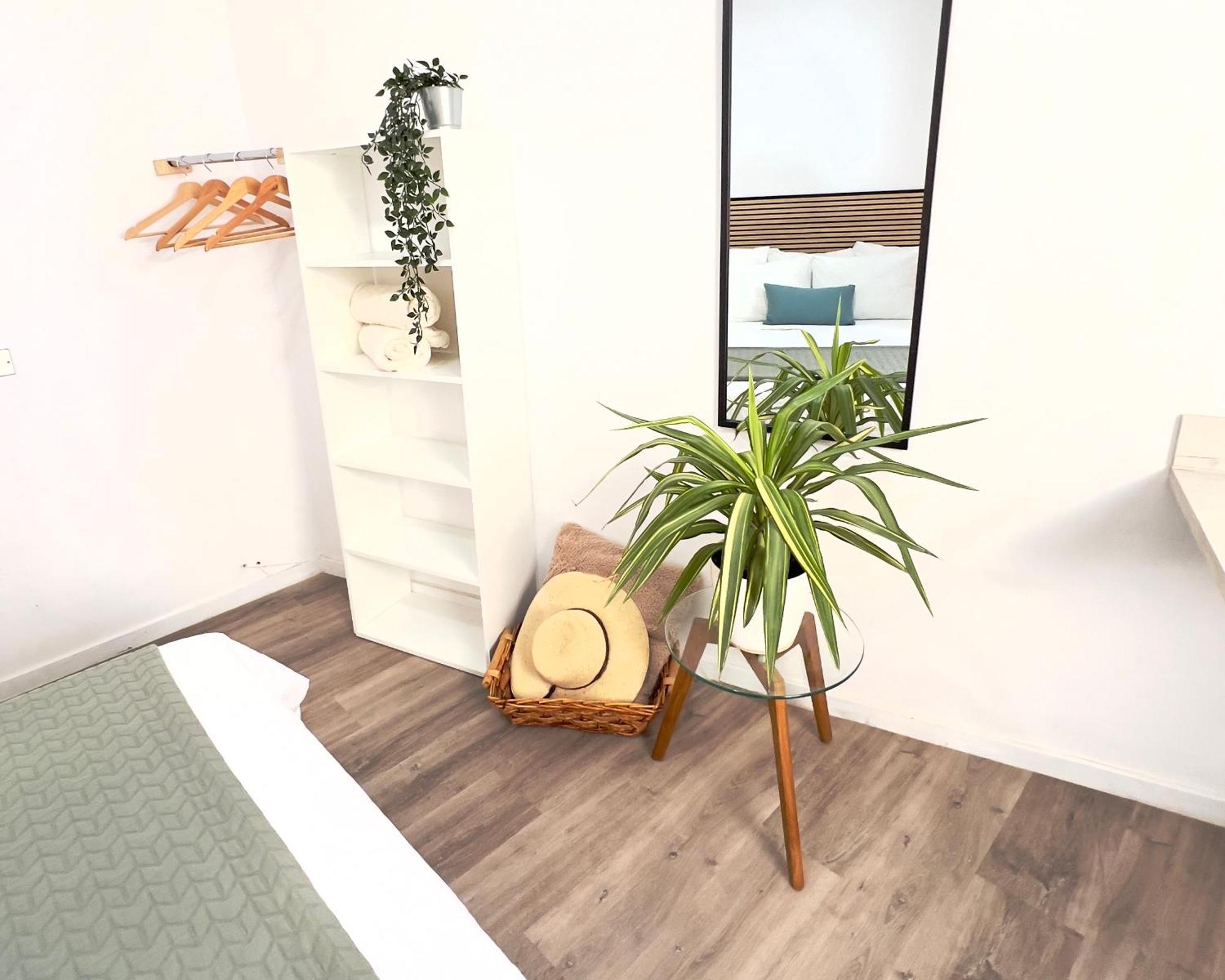 Alcamar Habitacion Privada Con Las Areas De Sala, Cocina Y Bano Que Se Comparten Cerca Al Mar! Alcalá la Real Buitenkant foto
