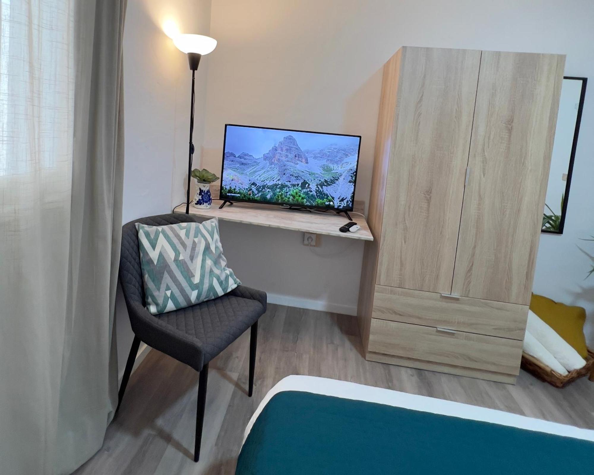 Alcamar Habitacion Privada Con Las Areas De Sala, Cocina Y Bano Que Se Comparten Cerca Al Mar! Alcalá la Real Buitenkant foto